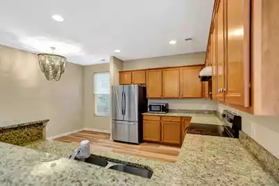 1313 Merchant Court, Mount Pleasant, SC 29466 - Photo 11