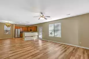 1313 Merchant Ct, Mount Pleasant, SC 29466 - Photo 7