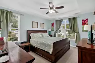 2572 KINGSFIELD ST, Mount Pleasant, SC 29466 - Photo 17
