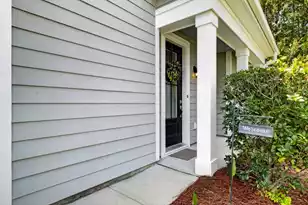 2572 KINGSFIELD ST, Mount Pleasant, SC 29466 - Photo 3