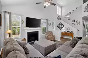 2572 KINGSFIELD ST, Mount Pleasant, SC 29466 - Photo 7