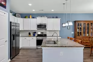 2572 KINGSFIELD ST, Mount Pleasant, SC 29466 - Photo 11