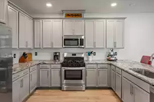 515 Green Fern Dr, Summerville, SC 29483 - Photo 9