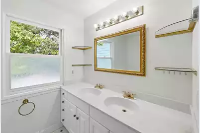 184 Wentworth, Charleston, SC 29401 - Photo 29