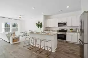8015 Triggerfish Wy, North Charleston, SC 29420 - Photo 5