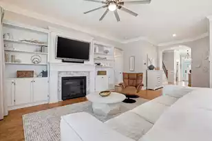 329 Ashby St, Summerville, SC 29486 - Photo 5