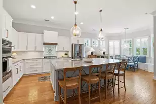329 Ashby St, Summerville, SC 29486 - Photo 9