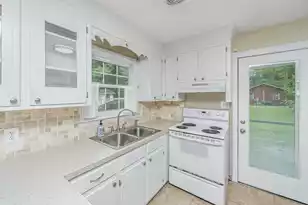 7372 Commodore Rd, Yonges Island, SC 29449 - Photo 15