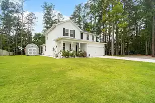 689 Butternut Road W, Summerville, SC 29483 - Photo 3