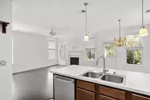 1172 Landau Ln, Mount Pleasant, SC 29466 - Photo 5