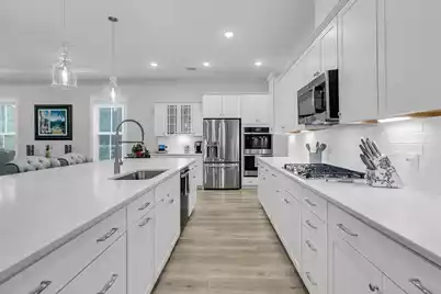 582 Marsh Cove Circle, Summerville, SC 29486 - Photo 11