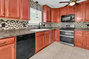 246 Winding Trail Ln, Summerville, SC 29486 - Photo 5