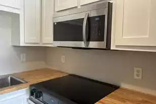 3930 Azalea Dr, North Charleston, SC 29405 - Photo 7