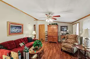 39 Rosa Dr, Saint Matthews, SC 29135 - Photo 9