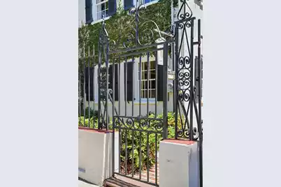 35 Wentworth Street, Charleston, SC 29401 - Photo 3