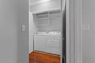 1755 Central Park, Charleston, SC 29412 - Photo 9