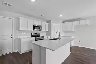 107 Jinks St, Yemassee, SC 29945 - Photo 3