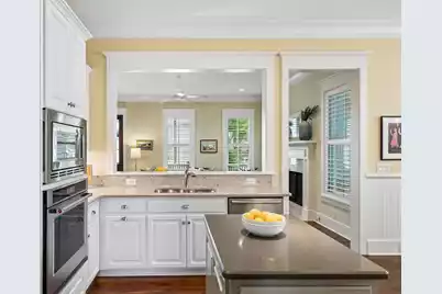 18 Mises Street, Mount Pleasant, SC 29464 - Photo 9