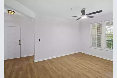 2033 Chatelain Way, Mount Pleasant, SC 29464 - Photo 5