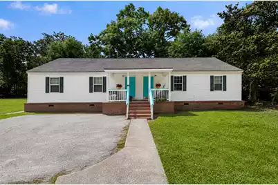 7625 Oakridge Circle E #A & B, North Charleston, SC 29420 - Photo 1