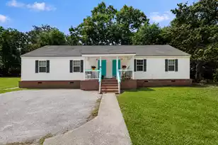 7625 Oakridge Circle E #A & B, North Charleston, SC 29420 - Photo 1