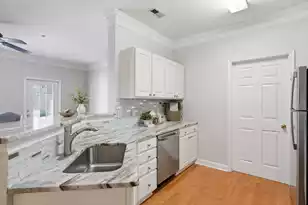 1533 Cambridge Lakes Dr #203D, Mount Pleasant, SC 29464 - Photo 5