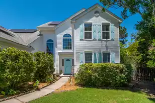 422 Piazza Ct S, Mount Pleasant, SC 29464 - Photo 1