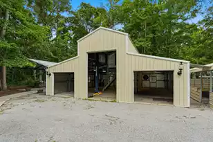137 Dunmeyer Hill Rd, Summerville, SC 29485 - Photo 3