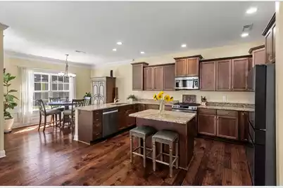 1904 Chestnut Oak Lane, Charleston, SC 29414 - Photo 3