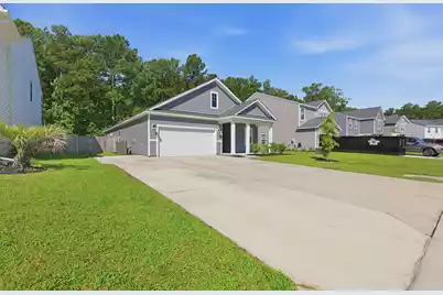 559 Abigail Street, Moncks Corner, SC 29461 - Photo 7