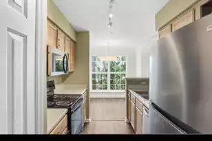 700 Daniel Ellis Dr #Apt 11306, Charleston, SC 29412 - Photo 17