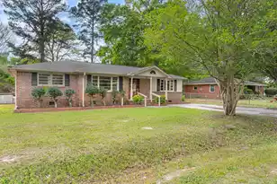 1136 Lakeshore Dr, Orangeburg, SC 29115 - Photo 3