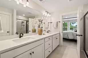 4633 Forest Hills Dr, North Charleston, SC 29418 - Photo 21