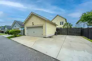 616 Long Meadow St, Summerville, SC 29486 - Photo 31