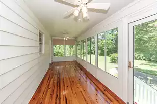 115 Carolina Ave E, Summerville, SC 29483 - Photo 31