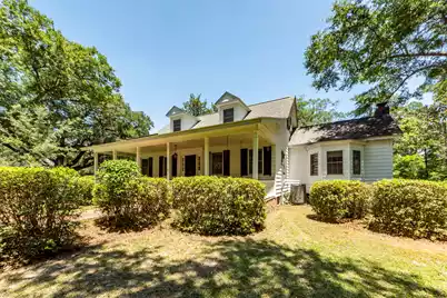 115 Carolina Avenue E, Summerville, SC 29483 - Photo 3