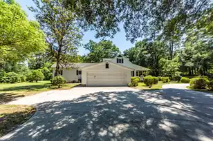 115 Carolina Ave E, Summerville, SC 29483 - Photo 59
