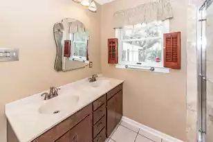 115 Carolina Ave E, Summerville, SC 29483 - Photo 35