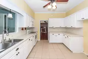 115 Carolina Ave E, Summerville, SC 29483 - Photo 25