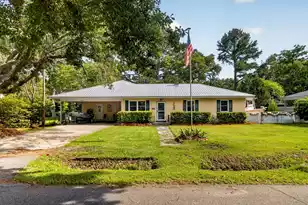 1835 Overdell Dr, Charleston, SC 29407 - Photo 1