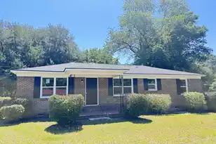 505 Lakeshore, Walterboro, SC 29488 - Photo 1