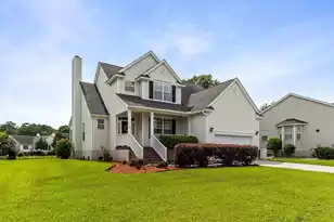 1864 Palmetto Isle Dr, Mount Pleasant, SC 29466 - Photo 3