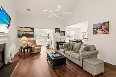 1864 Palmetto Isle Drive, Mount Pleasant, SC 29466 - Photo 9
