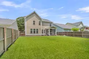 2251 Spring Hope Dr, Mount Pleasant, SC 29466 - Photo 13