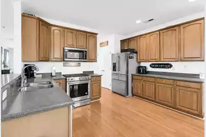 2282 Sandy Point Lane, Mount Pleasant, SC 29466 - Photo 7