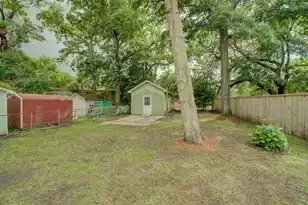 4527 Holly St, North Charleston, SC 29405 - Photo 7