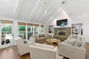 728 Kirk Ct, Mount Pleasant, SC 29464 - Photo 15