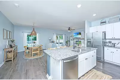 437 Spanish Wells Road, Summerville, SC 29486 - Photo 7