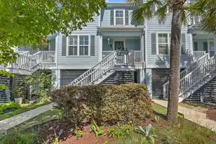 1603 Prince Edward St, Mount Pleasant, SC 29466 - Photo 1