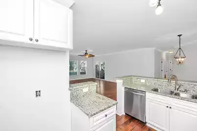 1476 Belcourt Lane, Mount Pleasant, SC 29466 - Photo 17